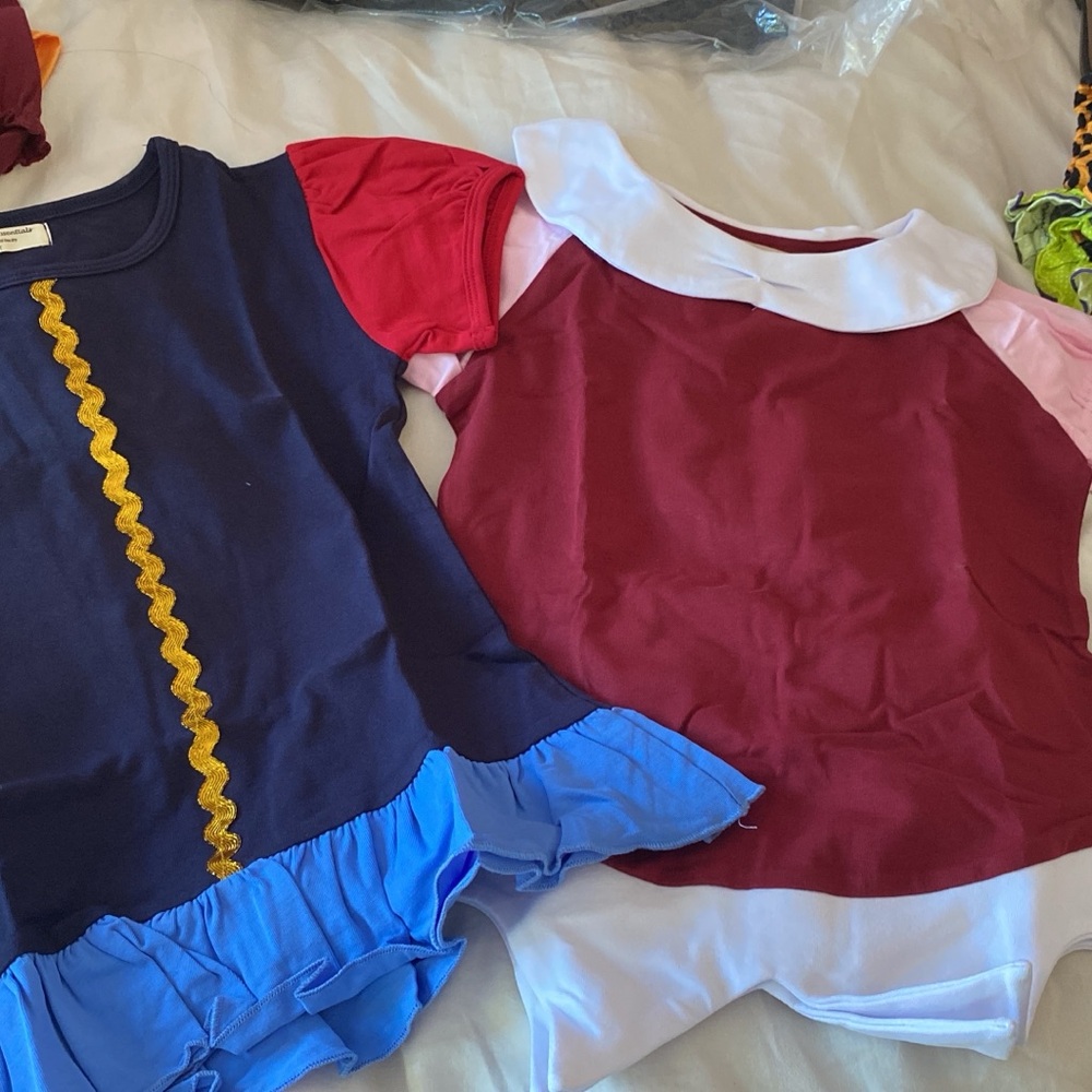 Disney Adorable Essentials sz 6 Snow White and Aurora Tunics new